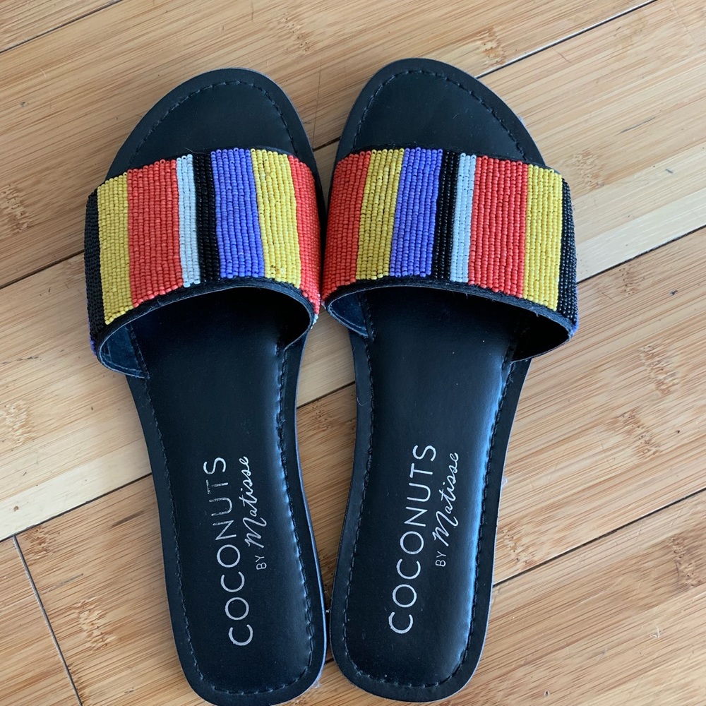 Beaded Coconut by Matisse sandals